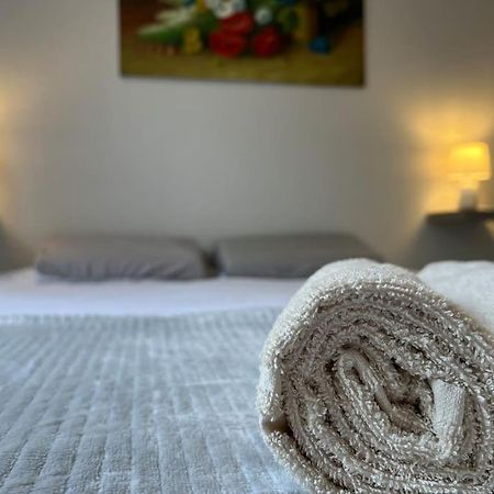 T2 Calme Et Paisible Parking Apartment Carcassonne Luaran gambar