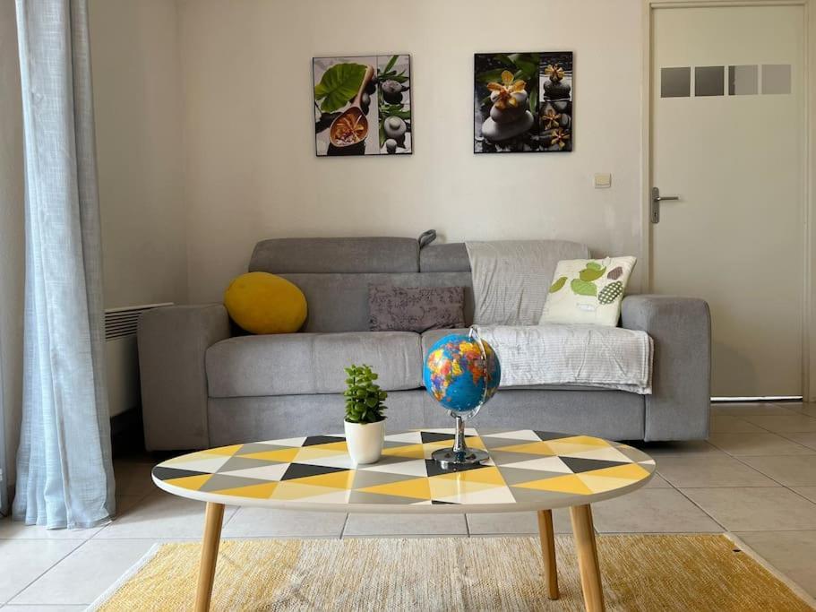 T2 Calme Et Paisible Parking Apartment Carcassonne Luaran gambar